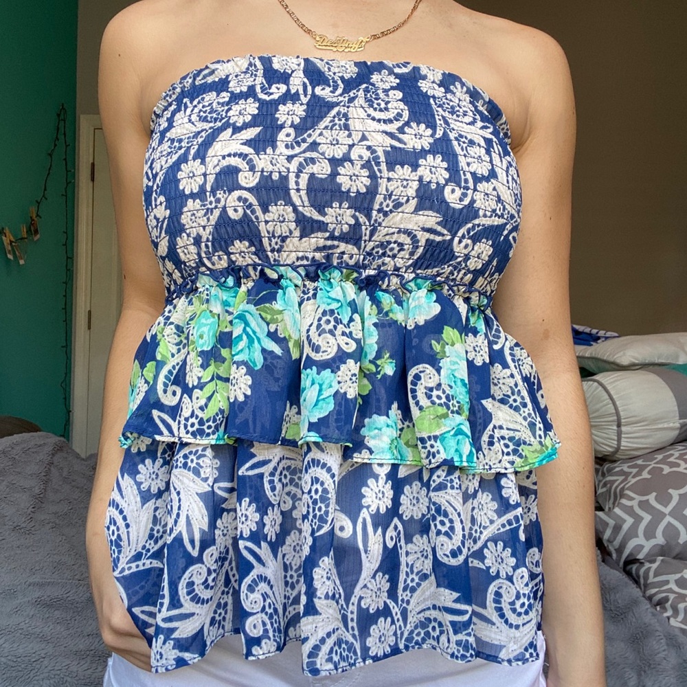 Women’s Aeropostale Top